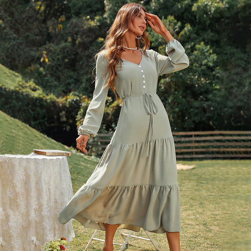 Robe maxi pour femme avec des manches ballon élégantes et une coupe ajustée Chic & Stil