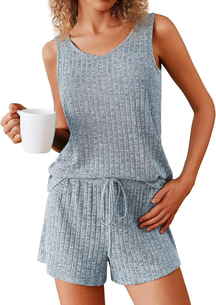 Casual ribbed lounge set for women with adjustable waist Lune London