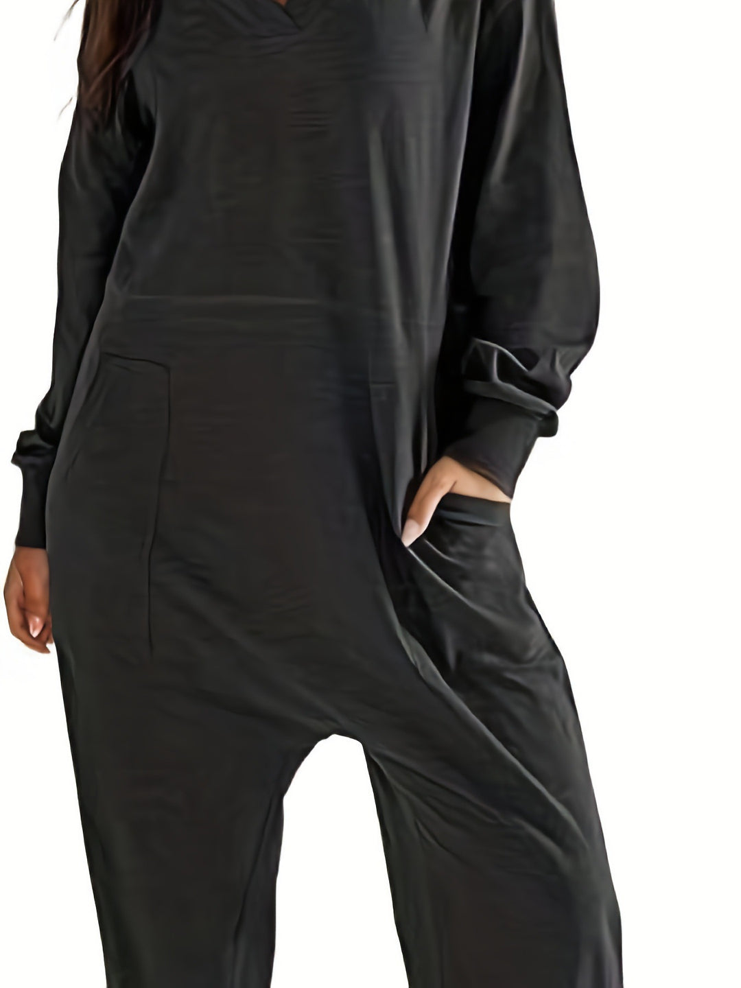 Ladies casual jumpsuit with practical pockets and elegant V neckline Lune London