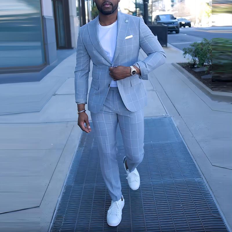 Men's Elegant Suit with Gradient Amarae