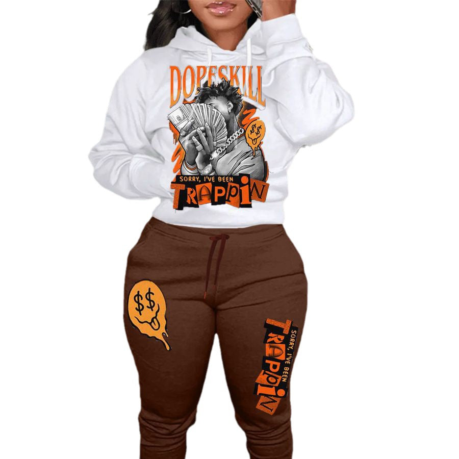 Comfortable hoodie and jogger set for women with creative print Amarae