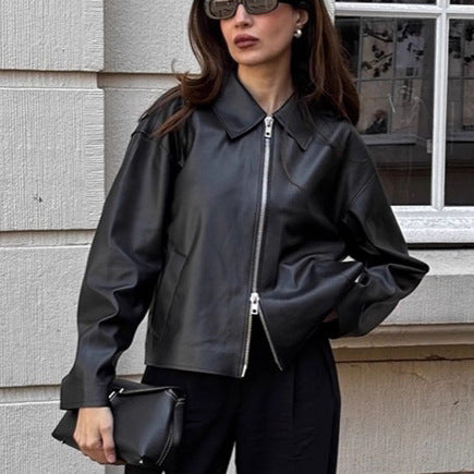 Faux leather jacket for women with a loose fit and elegant details Lune London