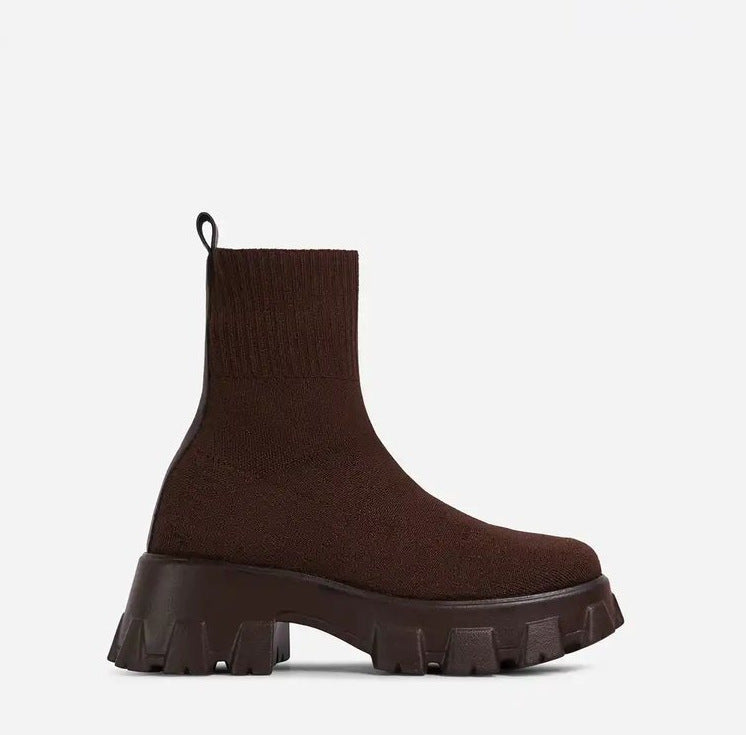 Ladies trendy boots with high shaft and sturdy platform Lune London