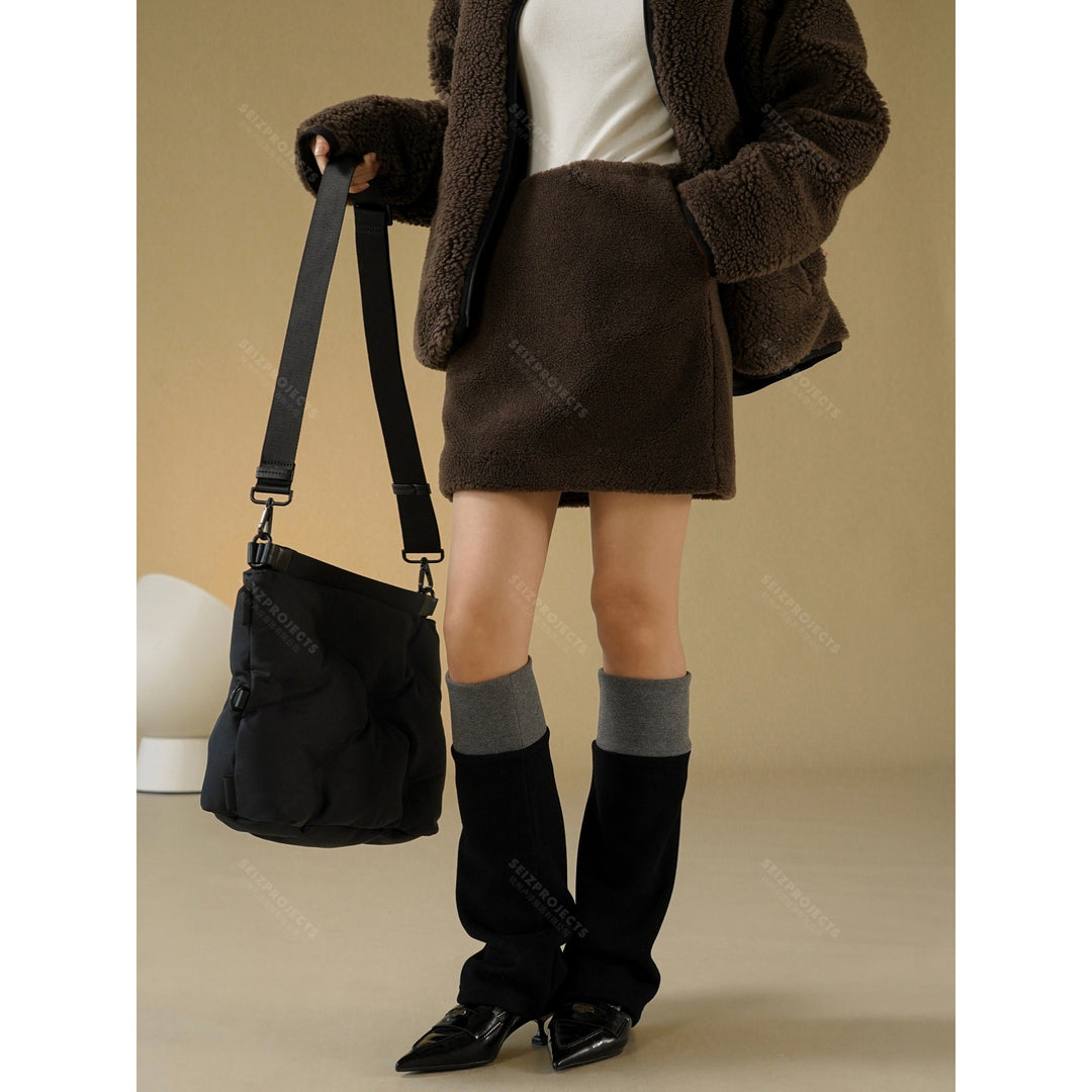Women Teddy Mini Skirt made of Sherpa Fleece with High Waist Amarae