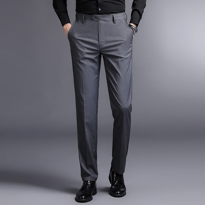 Elegant suit trousers for men with a slim fit and functional pockets Lune London