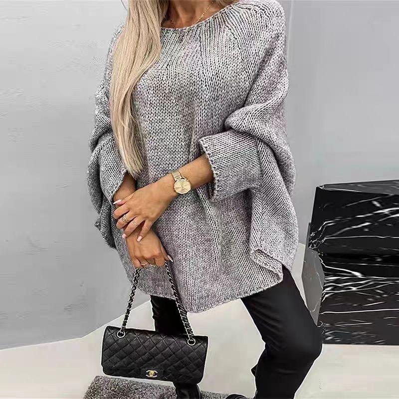 Ladies comfortable knit sweater in a loose fit Lune London