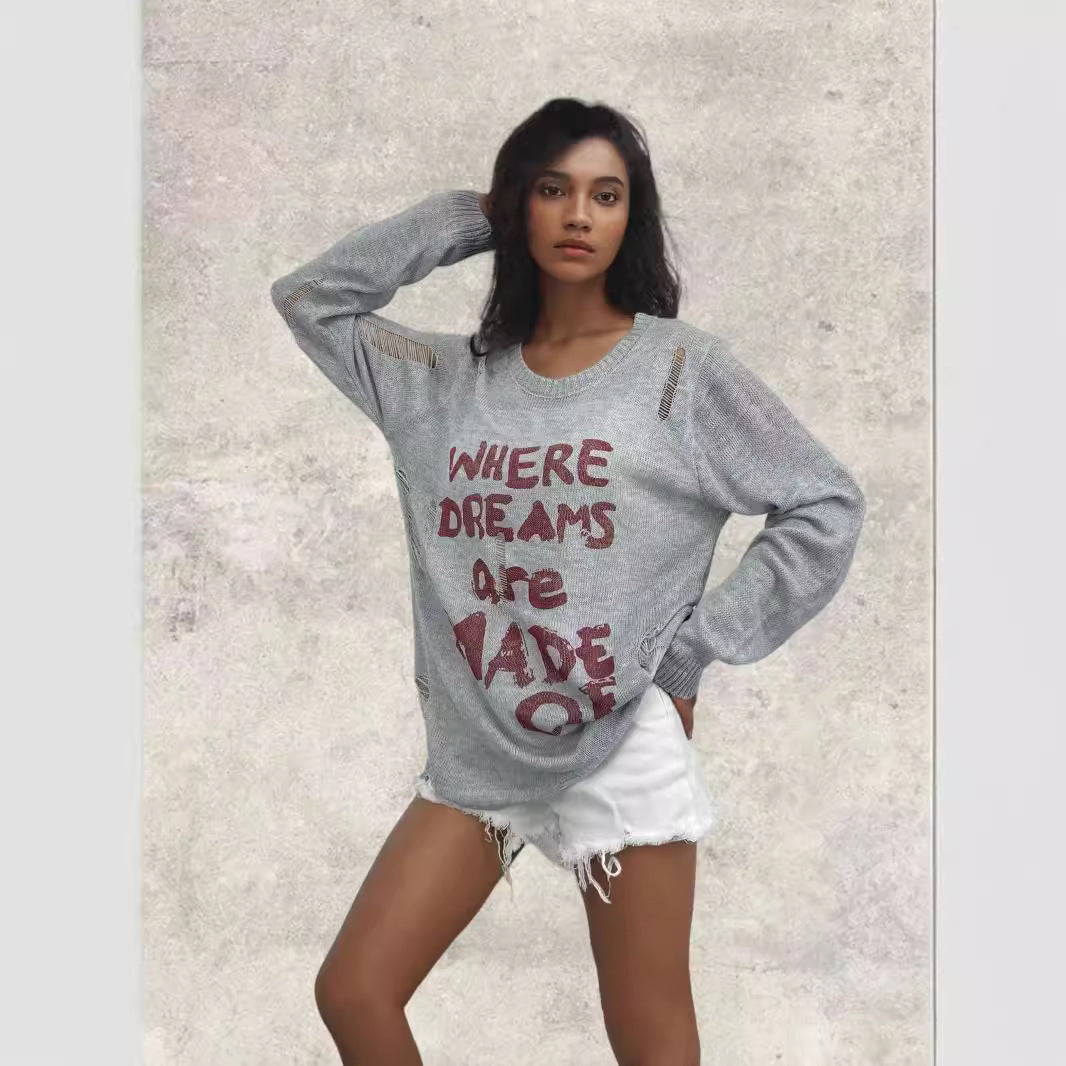 Casual sweater for women with creative writing and trendy cut Lune London