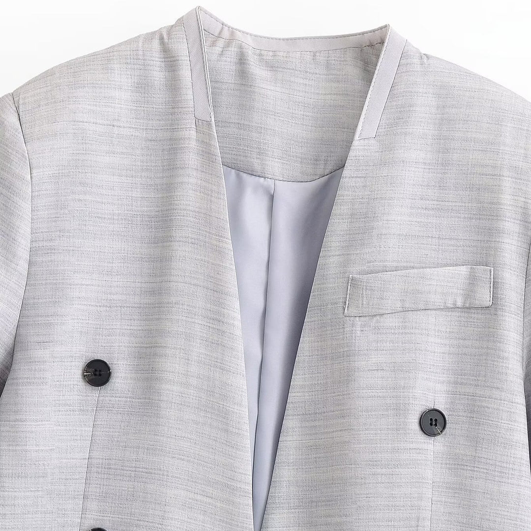 Women's cropped blazer without lapels with double-breasted button placket and boxy silhouette Amarae