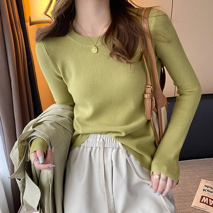 Pull en tricot côtelé ajusté pour femmes avec col rond