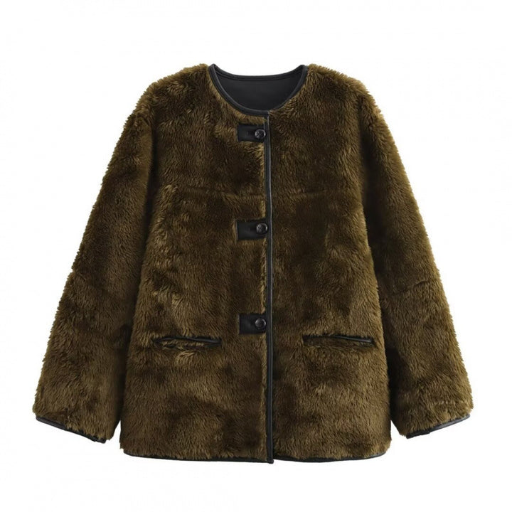 Teddy jacket for women with contrasting pockets and Lune London button details