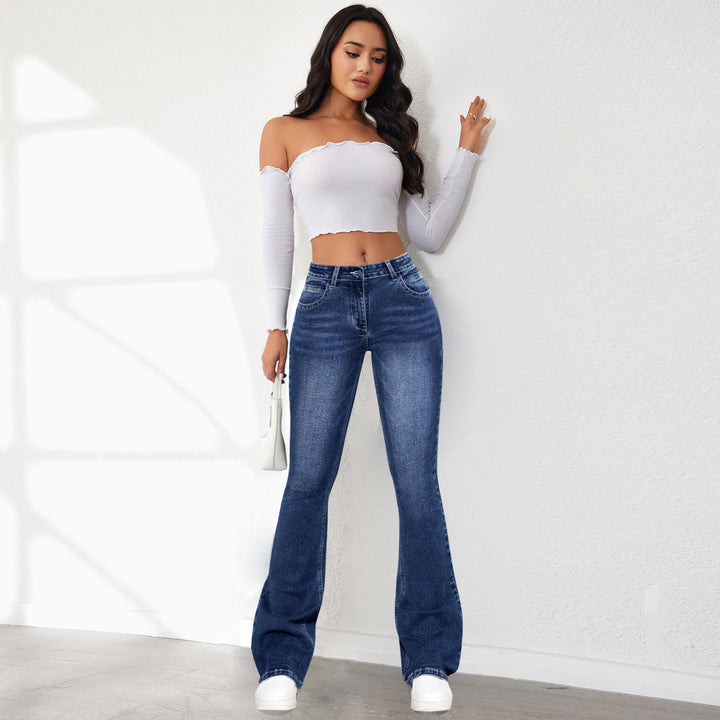 High-waisted vintage-style flared jeans for women Chic & Stil