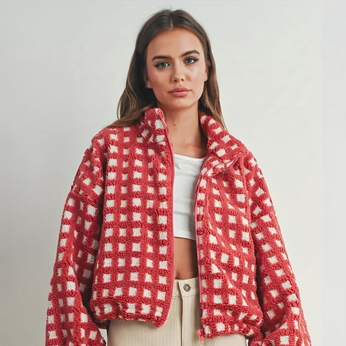 Oversized and cozy fleece jacket for women with plaid pattern and high collar Chic und Stil