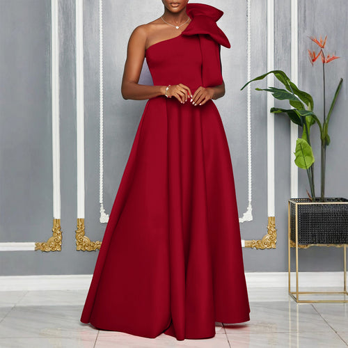 Maxi dress for women with asymmetric cut and elegant Amarae buckle