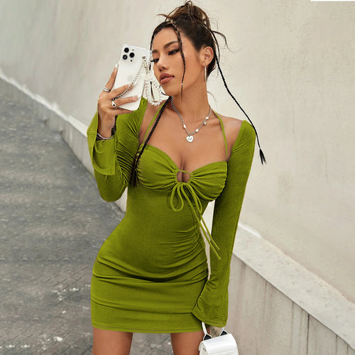 Robe mini ajustée pour femme avec décolleté en V ajustable et manches longues Chic & Stil
