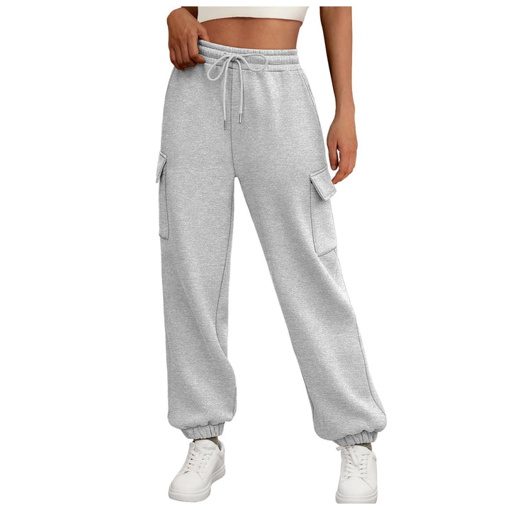 Chic and stylish high cargo sweatpants for women
