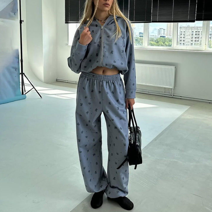 Sport leisure set for women with floral pattern and high collar Lune London