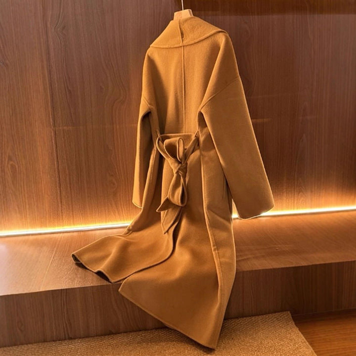 Manteau élégant pour femmes avec col doux Chic & Stil
