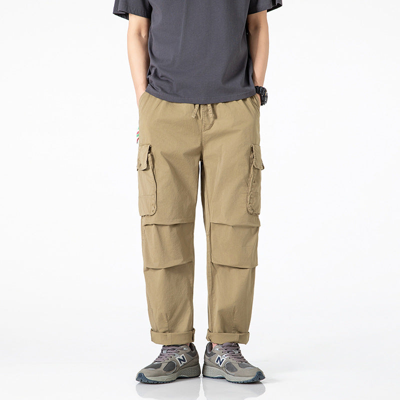 Men's cargo style pants with practical pockets Lune London