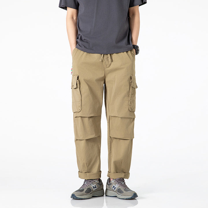 Men's cargo style pants with practical pockets Lune London