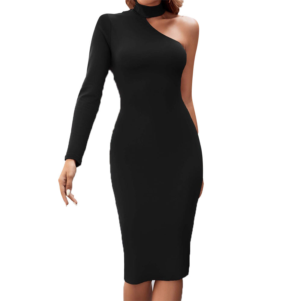 Robe midi asymétrique ajustée pour femmes avec manches longues et col montant élégant Chic & Stil