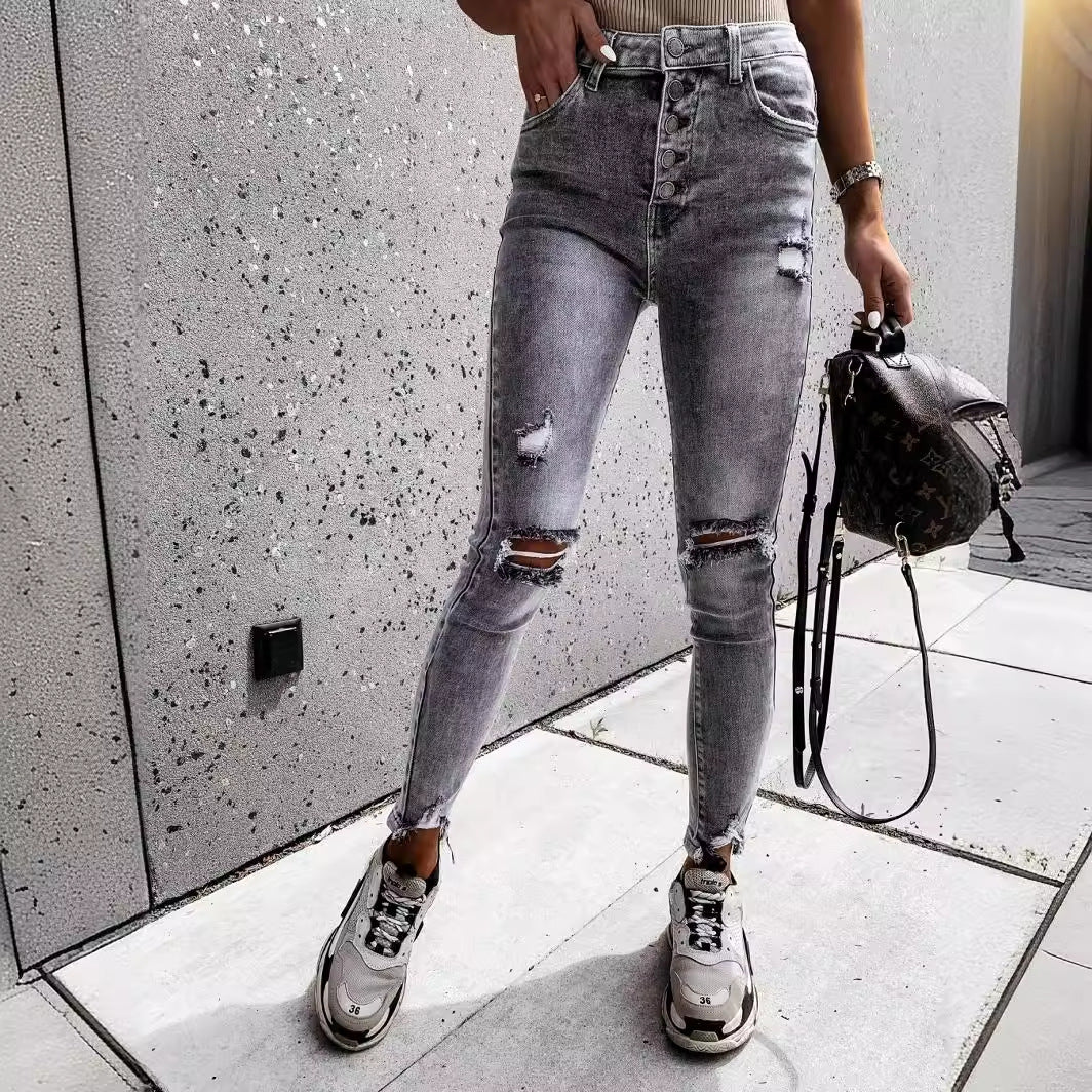 Chic & Stil fitted body for women