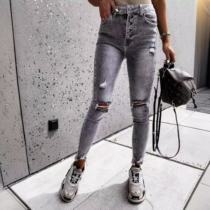 Chic & Stil fitted body for women