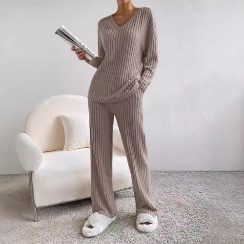 Ensemble de loungewear tricot décontracté pour femmes Chic & Stil