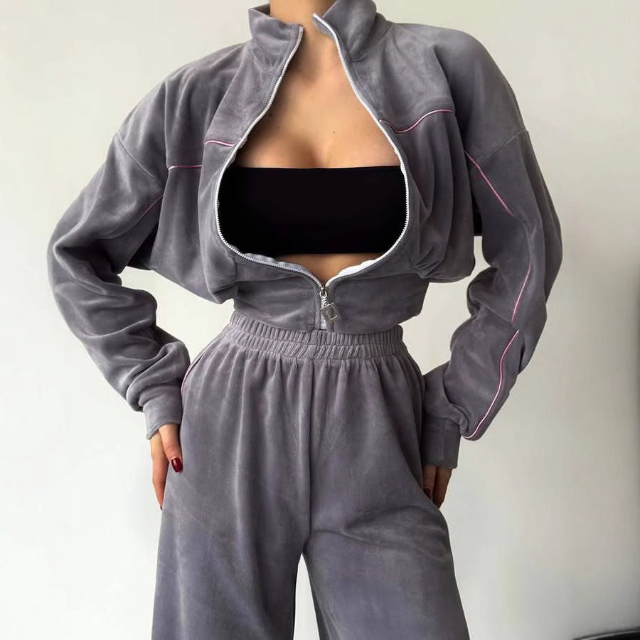 Sporty velvet jogging set for women with cropped hooded jacket and comfortable pants Lune London