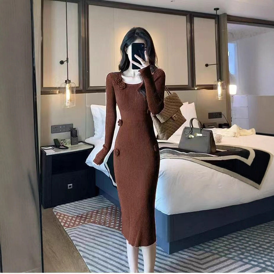 Maxi knit dress for women with decorative buttons and a fitted silhouette Lune London