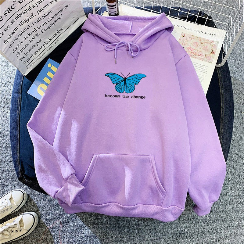 Women's hoodie with short cut and unique butterfly motif Chic & Stil