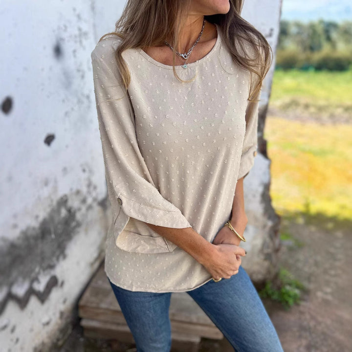 Women Casual top with a feminine structure and flared sleeves Lune London