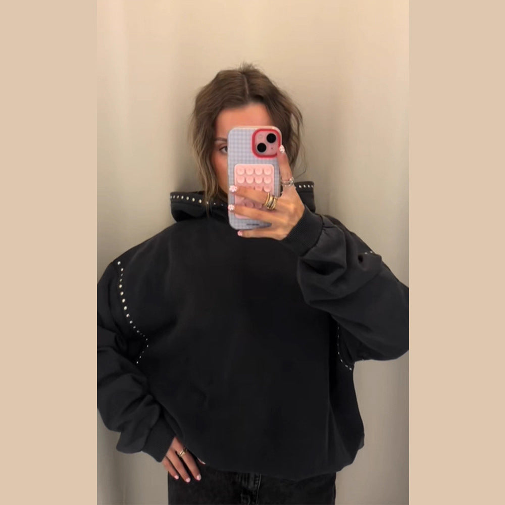 Sweat à capuche de mode pour femme avec décorations de clous élégantes Chic & Stil