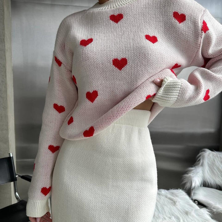 Casual knitted sweater for women with heart pattern Lune London
