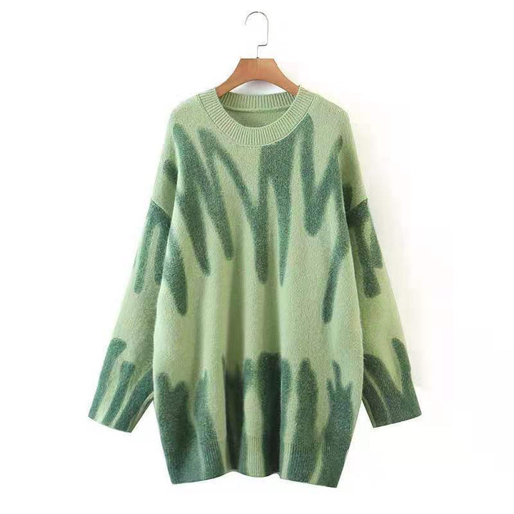 Ladies oversized trendy sweater with unique color gradient Lune London
