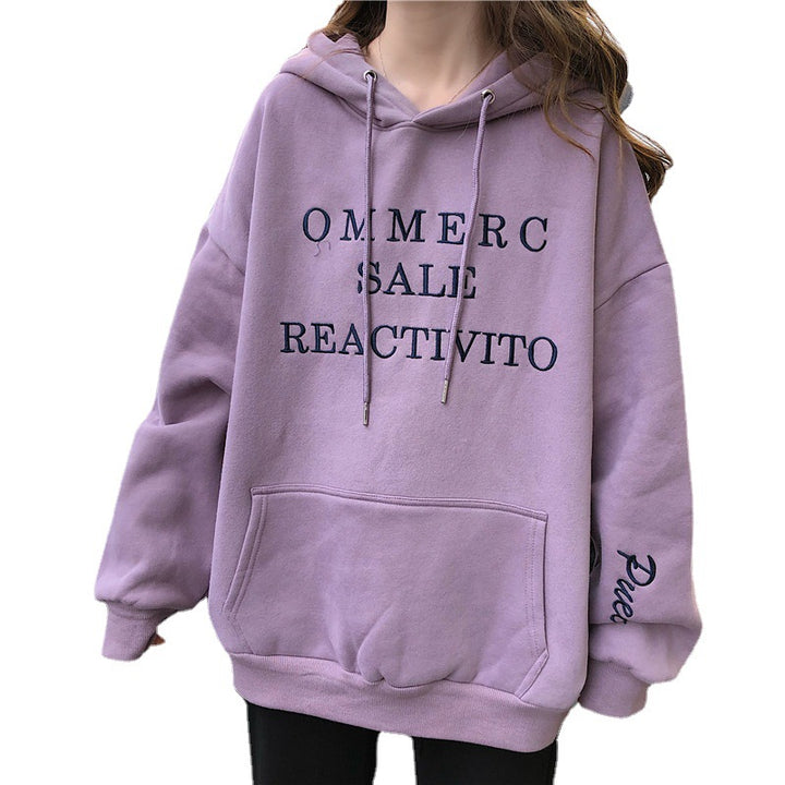 Women's hoodies with large logo and practical kangaroo pocket design Lune London
