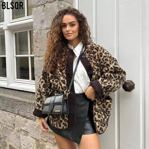 Veste en peluche à motif léopard pour femmes Chic & Stil