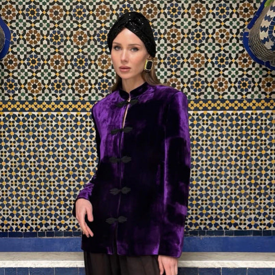 Women’s velvet jacket with Mandarin collar and decorative knot fastenings Amarae
