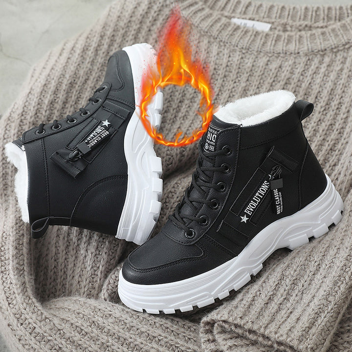 Winter boots for women with temperature regulating lining Lune London