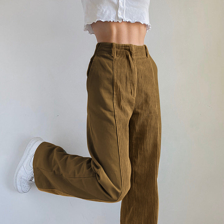 High-waisted relaxed fit pants for women with vertical ribbed details Lune London