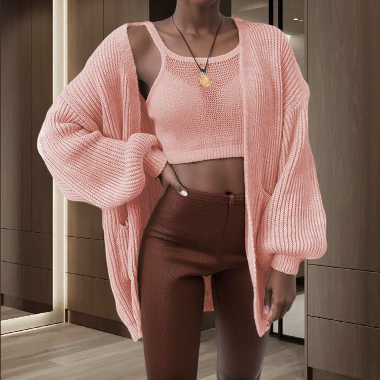 Ladies Large knitted jacket with voluminous sleeves and practical pockets Lune London
