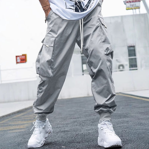 Casual utility pants for men with practical pockets and elastic waist Amarae