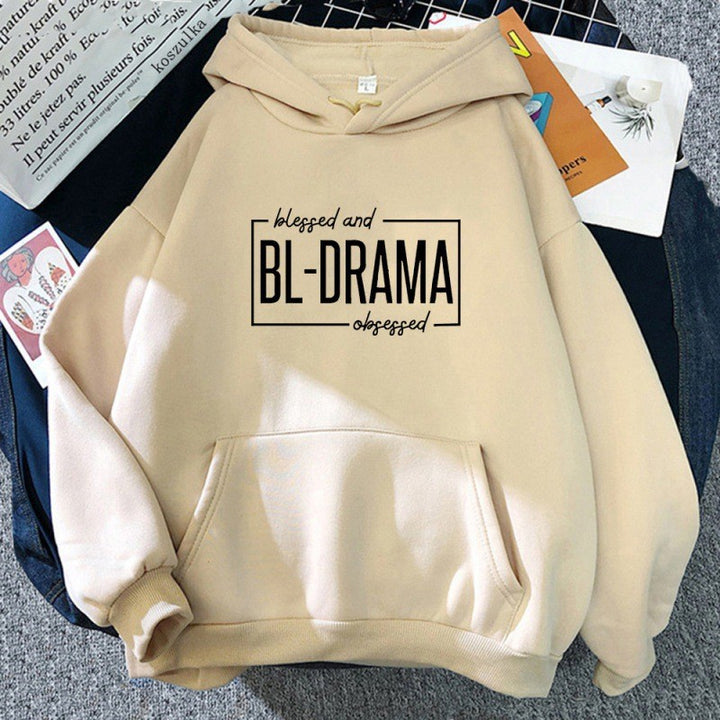 Women's hoodie with modern statement print Chic & Stil