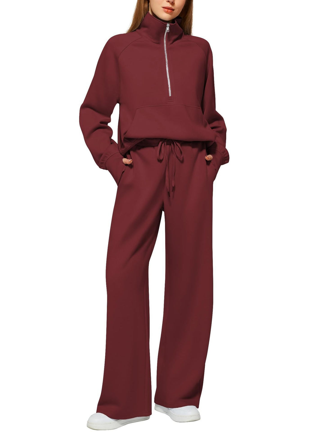 Women's sports set with high collar and wide legs Lune London