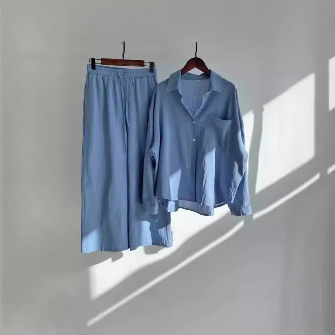 Two-piece casual set for women consisting of a loose top and comfortable pants Lune London