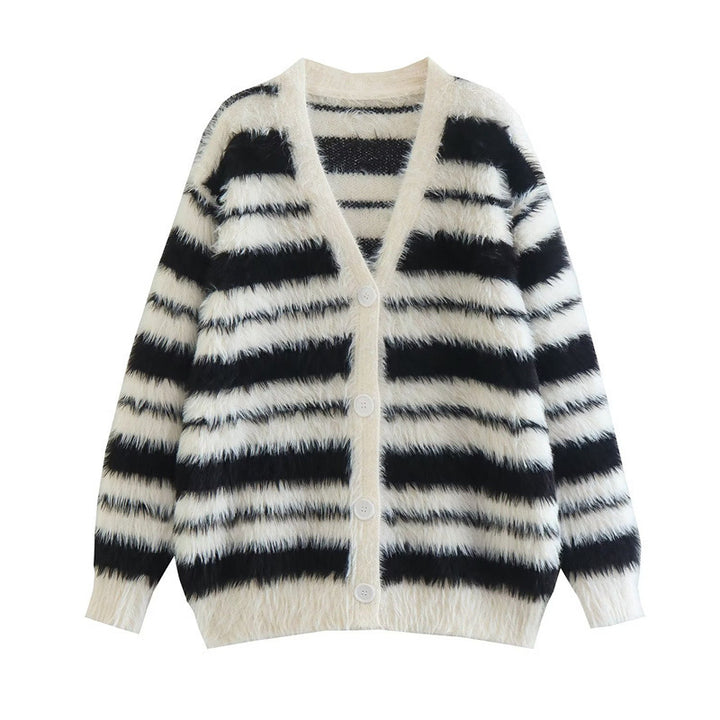 Ladies comfortable knitted cardigan with a modern striped pattern and a soft material Lune London