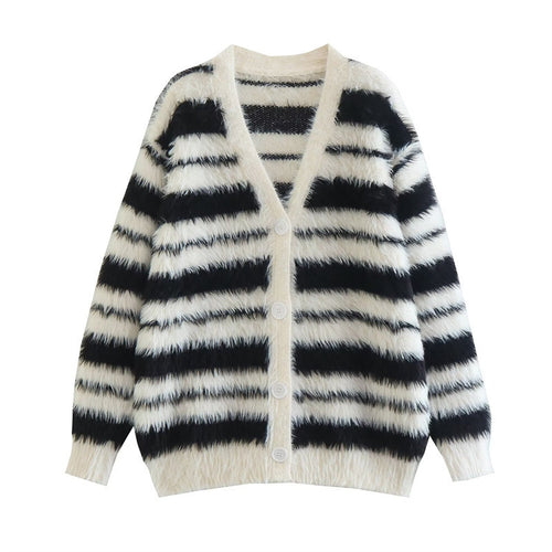 Ladies comfortable knitted cardigan with a modern striped pattern and a soft material Amarae