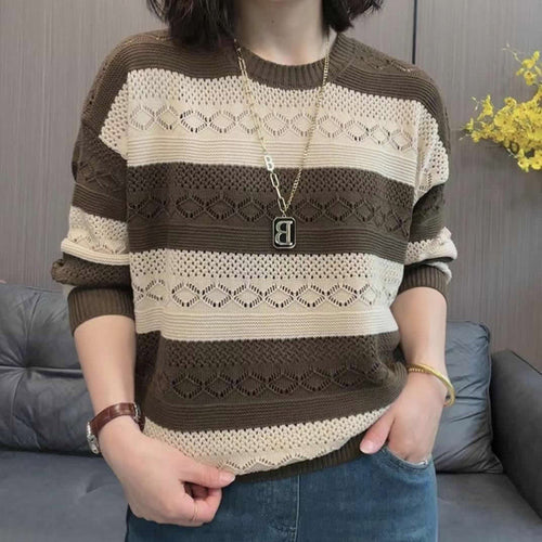 Pull en tricot pour femmes avec un motif ajouré à la mode et une coupe décontractée Amarae