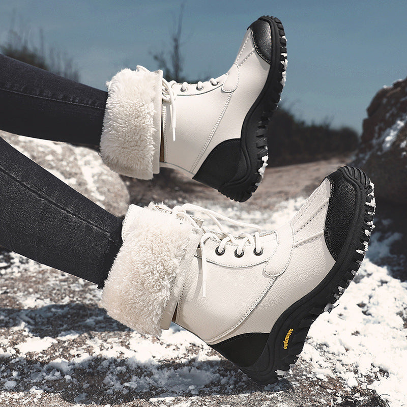 Warm winter boots for women with insulating lining and non-slip sole Lune London