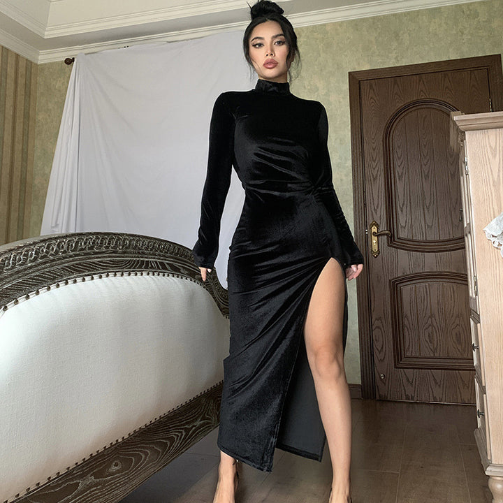 Women Elegant maxi dress with closed top design and side slit Lune London