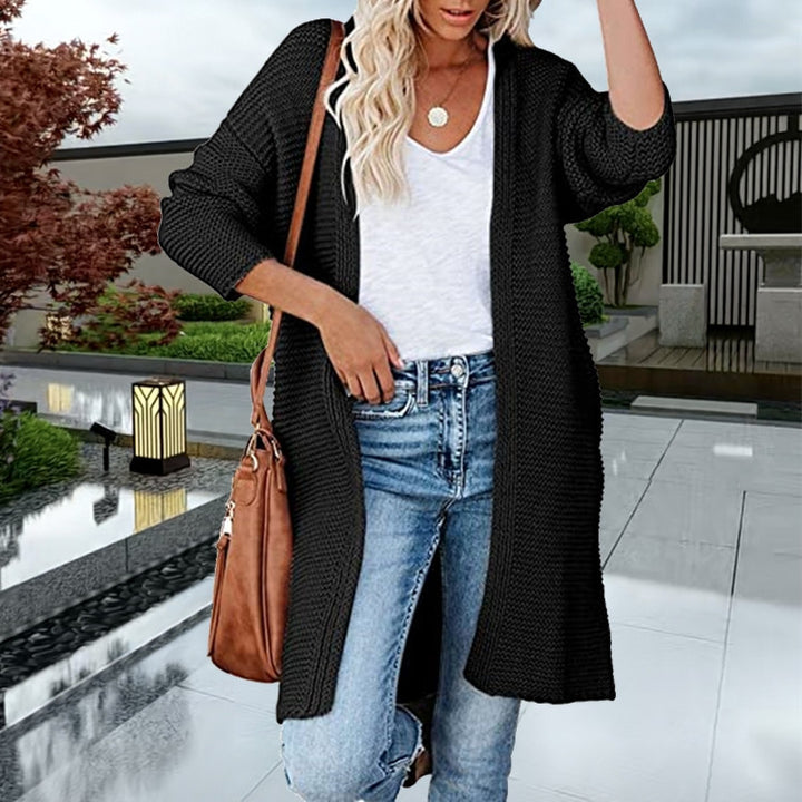 Cardigan en tricot épais pour femmes avec une coupe décontractée et des bords ouverts Chic & Stil